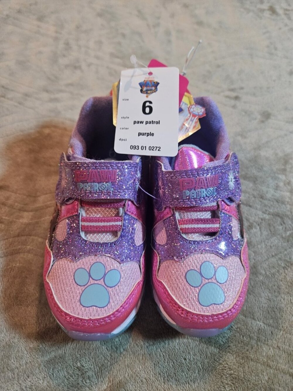 Girls Paw Patrol Light Up Sneakers Size 6